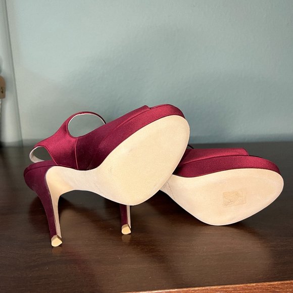 NEW YSL Tribute 105 Sandal - Picture 8 of 11